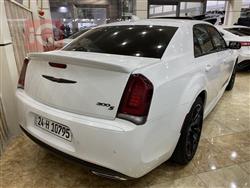 کرایسلەر 300